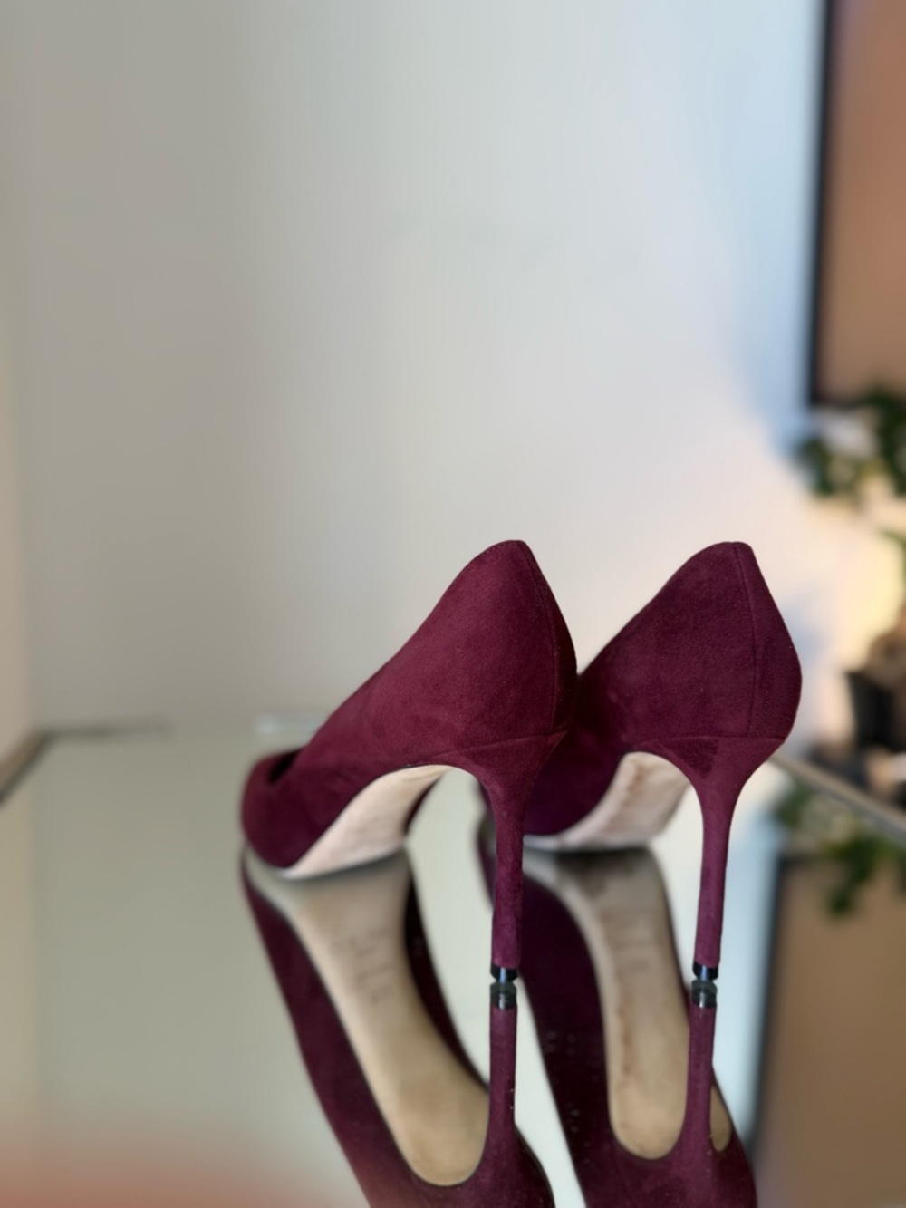 Like new Choo 85mm Romy pointed-toe suede pumps $850 39.5 - Picture 10 of 11